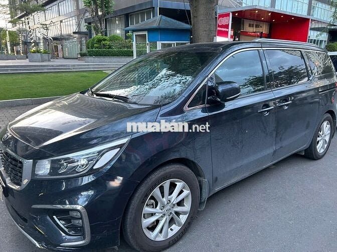 Kia Sedona 2018 Xăng 87,000 km
