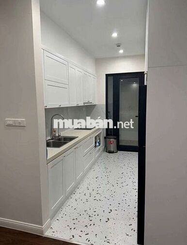Giá tốt căn 2PN 78m2 tầng trung giá chỉ 6,3 tỷ full nội thất đẹp