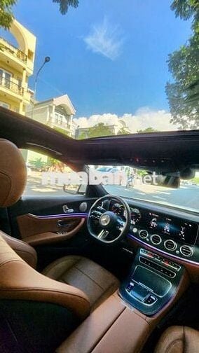 Bán E300 AMG V1 SX 2022 đi mới 2,6V như mới