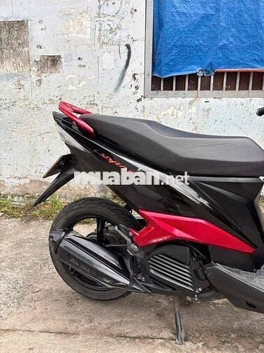 Yamaha Luvias FI 2015 Đỏ đen