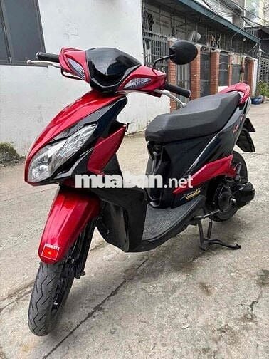 Yamaha Luvias FI 2015 Đỏ đen