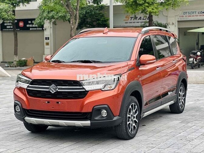 Suzuki XL7 2022 7 chỗ màu Cam