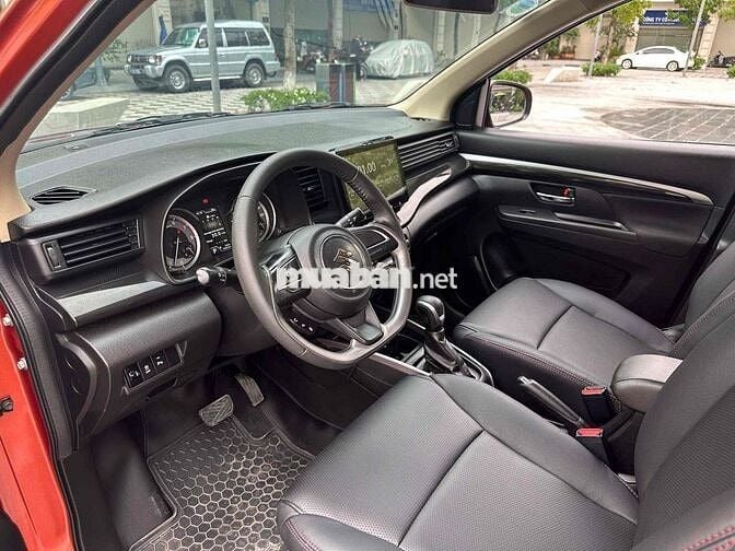 Suzuki XL7 2022 7 chỗ màu Cam