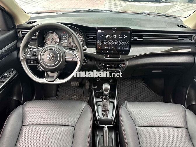 Suzuki XL7 2022 7 chỗ màu Cam