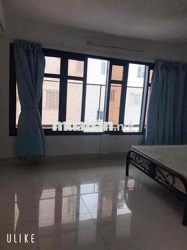 Cho thuê nhà căn hộ Tầng 5 quận 1