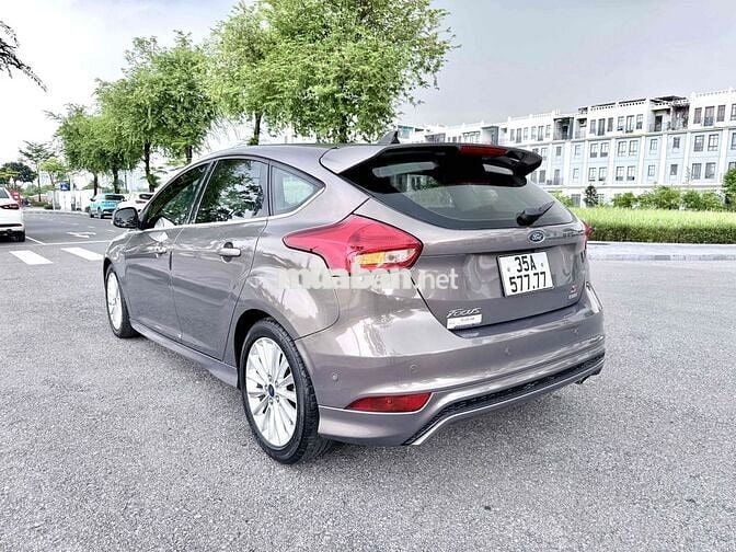 Bán xe Ford Focus S 1.5 Ecoboos 2017 bản Sport