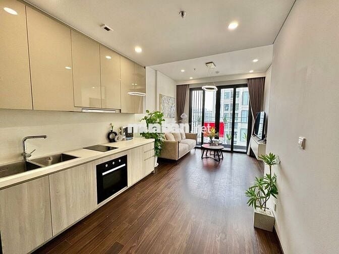 Bán nhanh căn hộ Masterise,  2 phòng ngủ, diện tích 62m. 4 tỷ 5