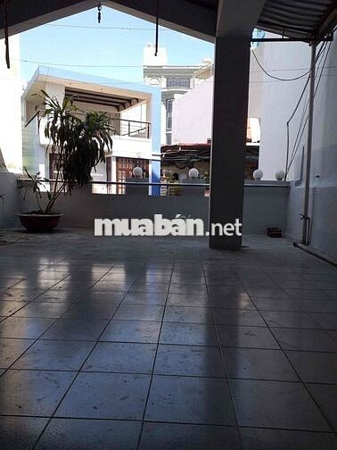 Cho thuê nhà nguyên căn gần sb Tân Sơn Nhất
