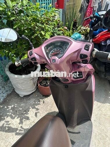 Honda Vision 2018 màu Hồng