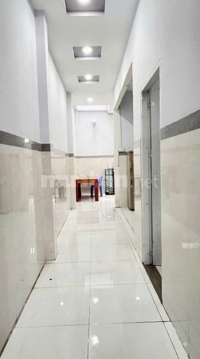 Nhà 1 trệt 2 lầu kiên cố sân thượng trước sau