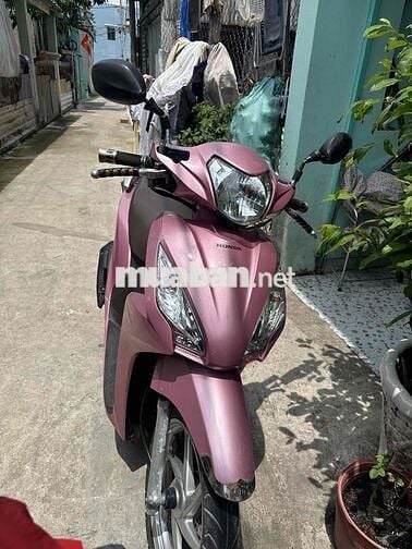 Honda Vision 2018 màu Hồng