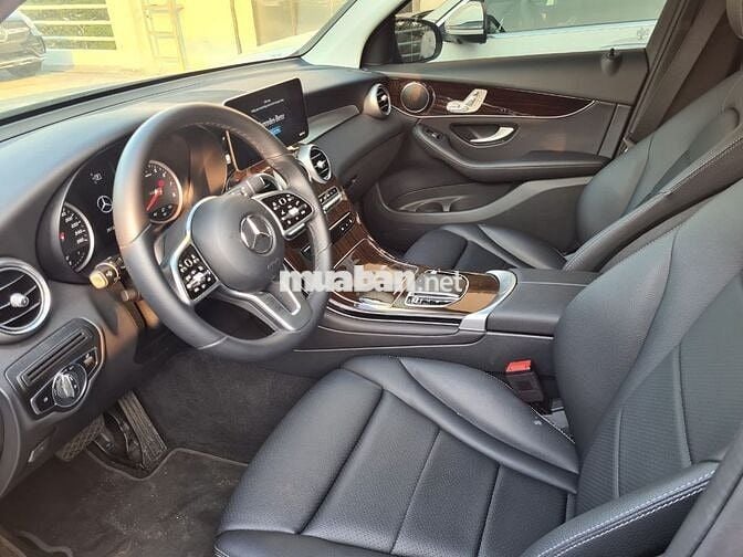 Mercedes-Benz GLC200 V1 2023 Trắng 25.000 miles