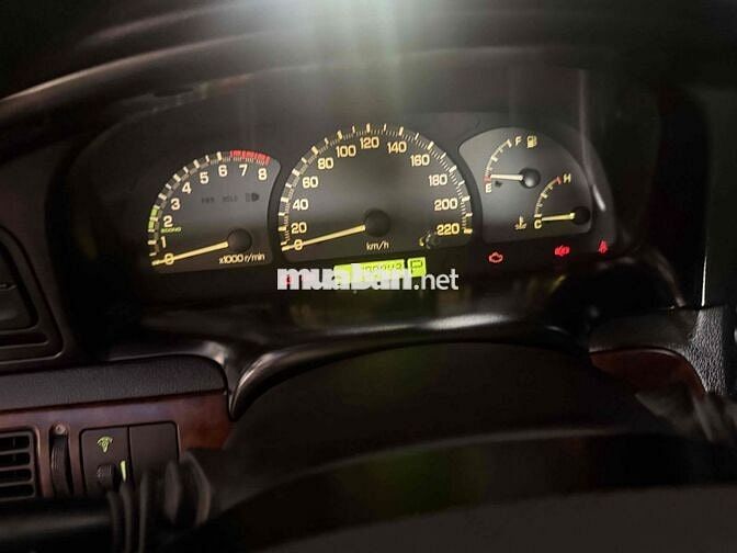 Chevrolet Vivant 7 chỗ Tự động màu Đen