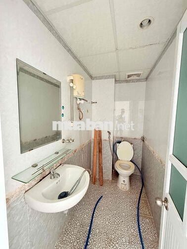 cho thuê nhà nguyên căn 12 phòng ngủ 12wc riêng, ko pccc