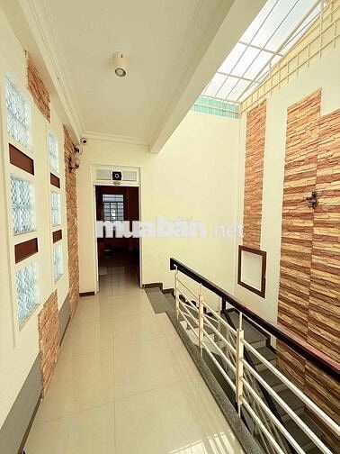 cho thuê nhà nguyên căn 12 phòng ngủ 12wc riêng, ko pccc