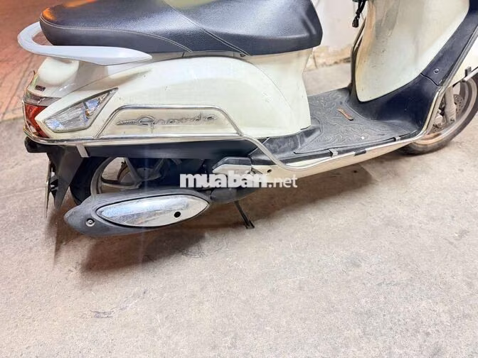 Yamaha Grande 2015 Trắng bstp. xe đi ít. trùm mền