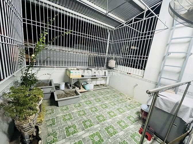 CHO THUÊ NHÀ ĐẸP 3 PHÒNG NGỦ FULL NỘI THẤT KHU VỰC VĨNH HÒA