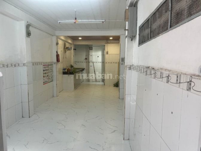 Bán nhà Lý Chính Thắng, gần chợ Tân Định