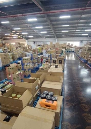 Tuyển Nhân Viên Bán Hàng, Làm Kho tại TP.HCM