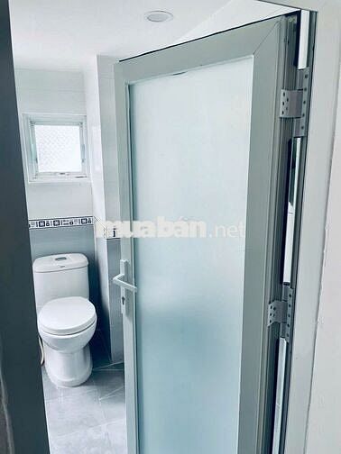 Hiện còn 1 phòng trọ cho thuê giá gần Chợ Cây Quéo, ĐH CÔNG NGHIỆP.