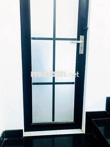 Hiện còn 1 phòng trọ cho thuê giá gần Chợ Cây Quéo, ĐH CÔNG NGHIỆP.