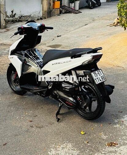Honda AB 125 cuối 2016 Trắng đen khoá smkey