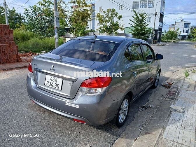 Mitsubishi attrrage đời 2019 số tự động