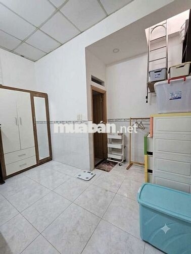 NHỈNH 4 TỶ NHÀ 2 TẦNG LÊ VĂN QUỚI 4X10M HẺM XE HƠI THÔNG
