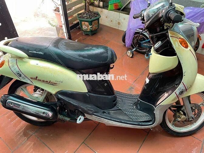 Yamaha Mio Classico Vàng kem Cổ điển