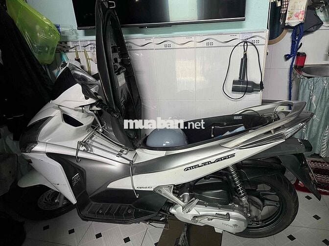 Honda Air Blade Trắng Việt Nam