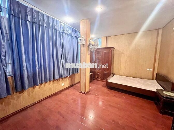 CHO THUÊ NHÀ KHÉP KÍN 4 TẦNG TẠI NGÕ THỤY KHUÊ, HÀ NỘI