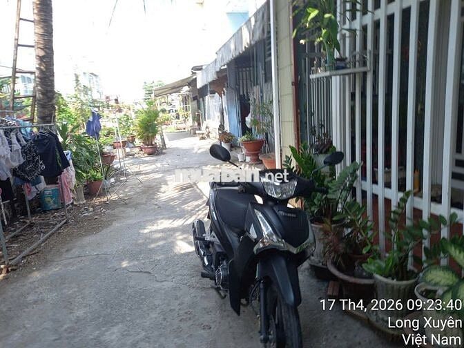 Cần bán nhà gần công viên Xẻo Trôm