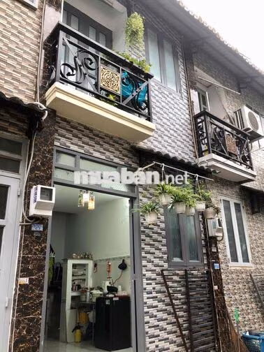 Bán Nhà Vi Bằng Sổ Chung 1 lầu có ban công Hóc Môn Xã Đông Thạnh