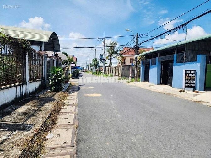 Bán nhanh đất mặt tiền kinh doanh 189m2 ngay sát BV Xuyên Á Giá 950 tr