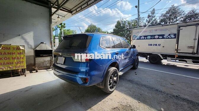 Ford Everest Sport sx 2023 Odo 8v5 - Chính chủ
