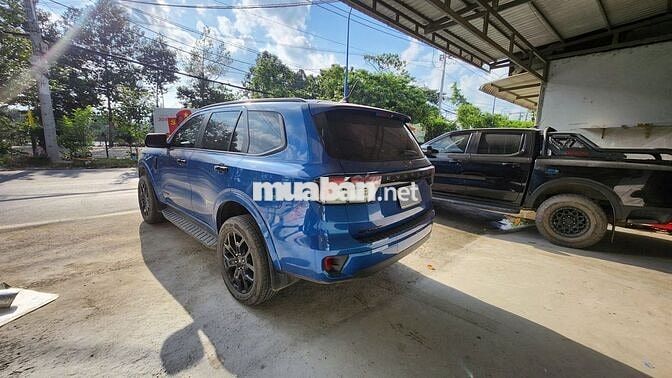 Ford Everest Sport sx 2023 Odo 8v5 - Chính chủ