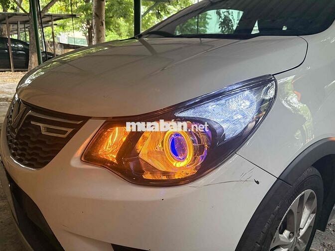 VinFast Fadil Base 2022 Trắng 50.000 km