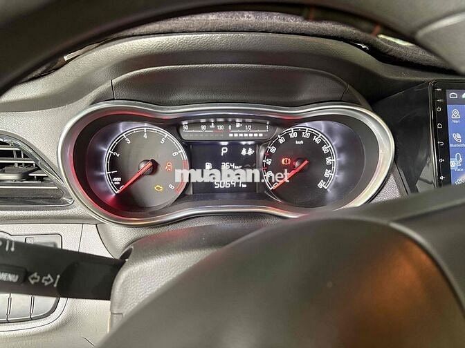 VinFast Fadil Base 2022 Trắng 50.000 km