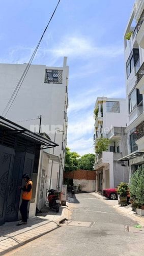 Nhà hẻm oto Thông đường 29 khu Tên Lửa, BÌnh Tân
