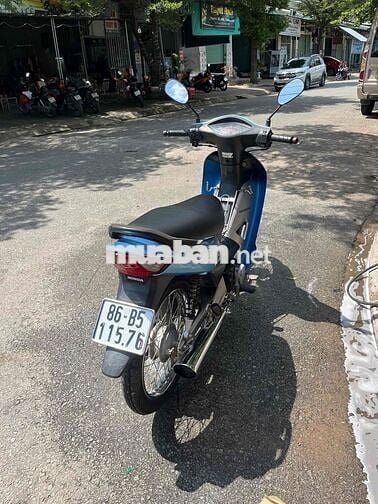 Honda Wave RS Xanh Xăng