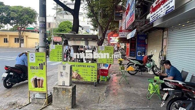 TUYỂN NỮ BÁN CÀ PHÊ TAKE AWAY