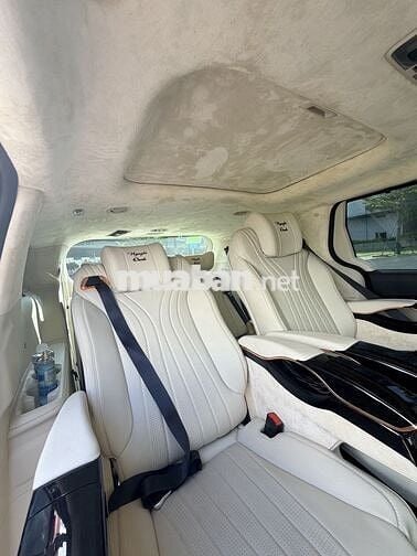 Kia Carnival Signature 3.5 2022 Xăng Hồng