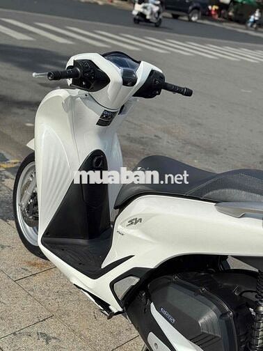 SH 150 ABS 2022 Trắng 10.000 km Bstp Chính Chủ