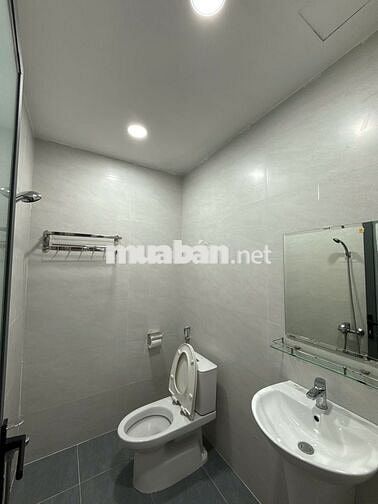 NHÀ ĐẸP TẠI Cityland park, Đầy đủ nội thất 2 mã 5tr vs 8tr