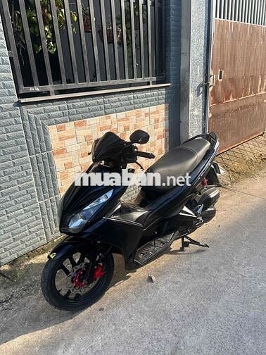Honda Air Blade Đen Xăng