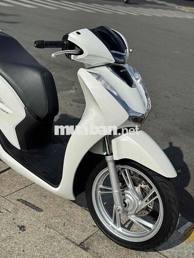 SH 150 ABS 2022 Trắng 10.000 km Bstp Chính Chủ
