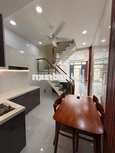 CHỦ GIẢM SÂU- NHÀ ĐẸP Q6 - FULL NỘI THẤT- HXH-4.6 TỶ