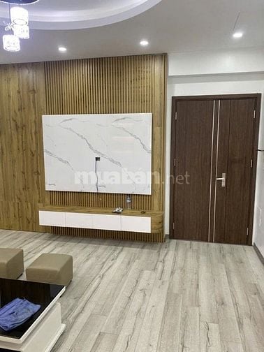 🌻 Nhà đẹp Nguyễn ngọc Vũ -Trung Hòa Cầu giấy.45 m²x6 tầng ô tô đỗ cửa
