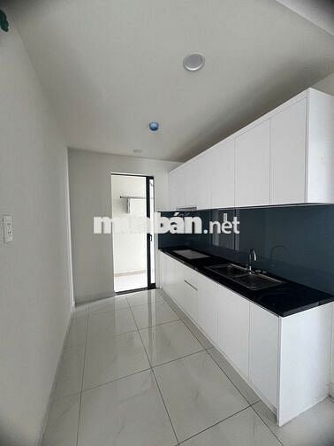 Bán chung cư Green River dt65m2 2Pn 2Wc giá 2tỷ920 đã gồm 5% sổ quận 8