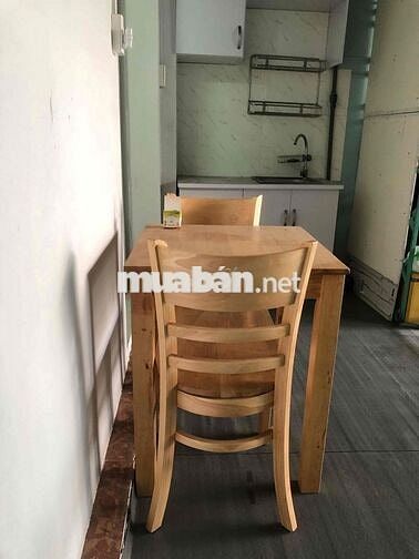 Phòng ban công rộng, tách bếp ngoài phòng tại 143/76 Gò Dầu